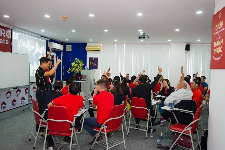 ERA Việt Nam đào tạo