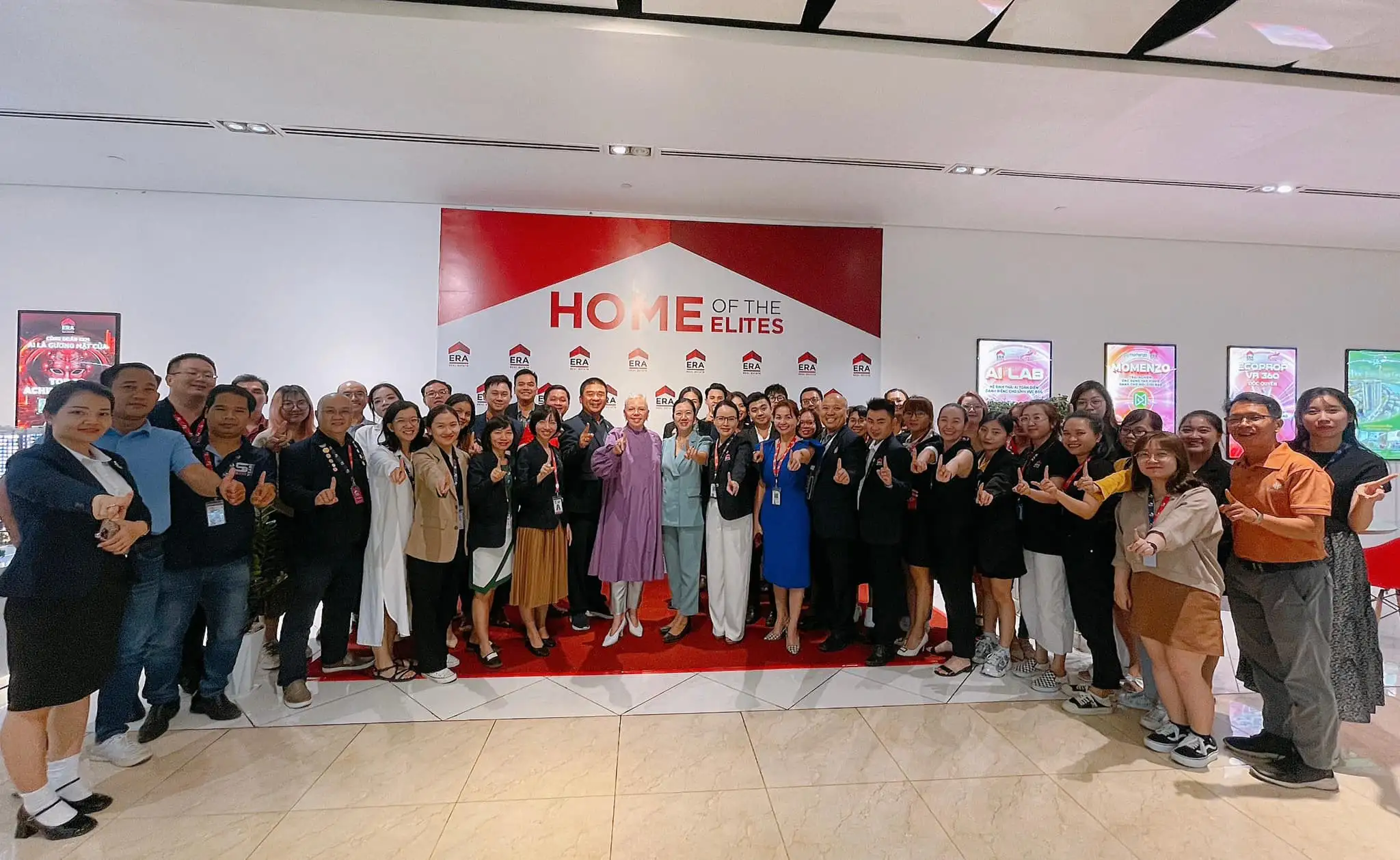 Bà Sherry Chris tham vp ERA Việt Nam