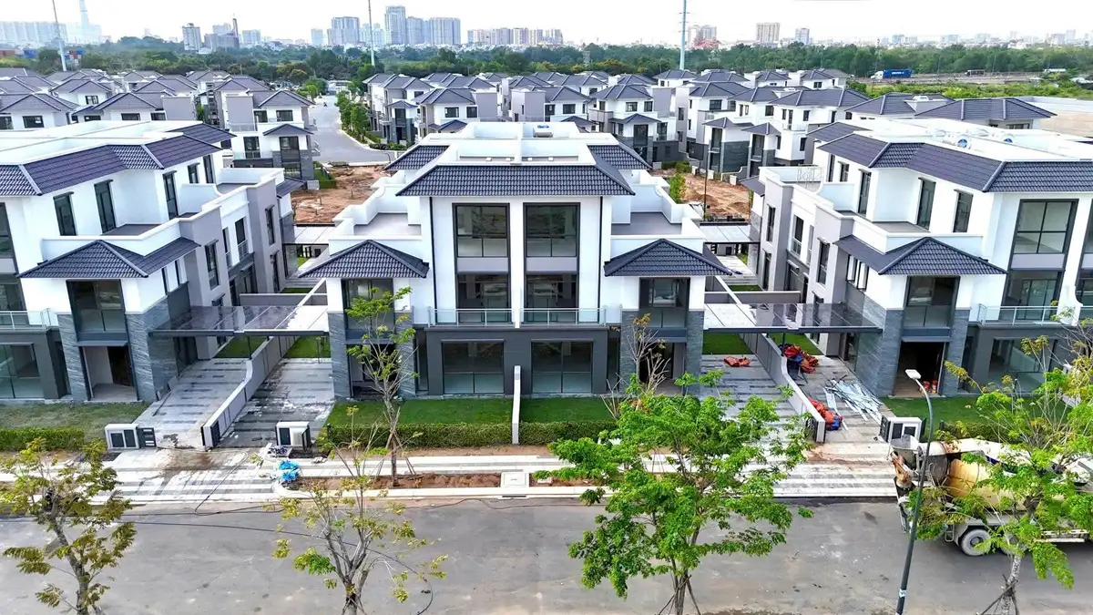 Gladia Khang Điền Tứ Lập